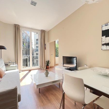 Stay U-Nique Apartments Fontanella Barcelona Luaran gambar